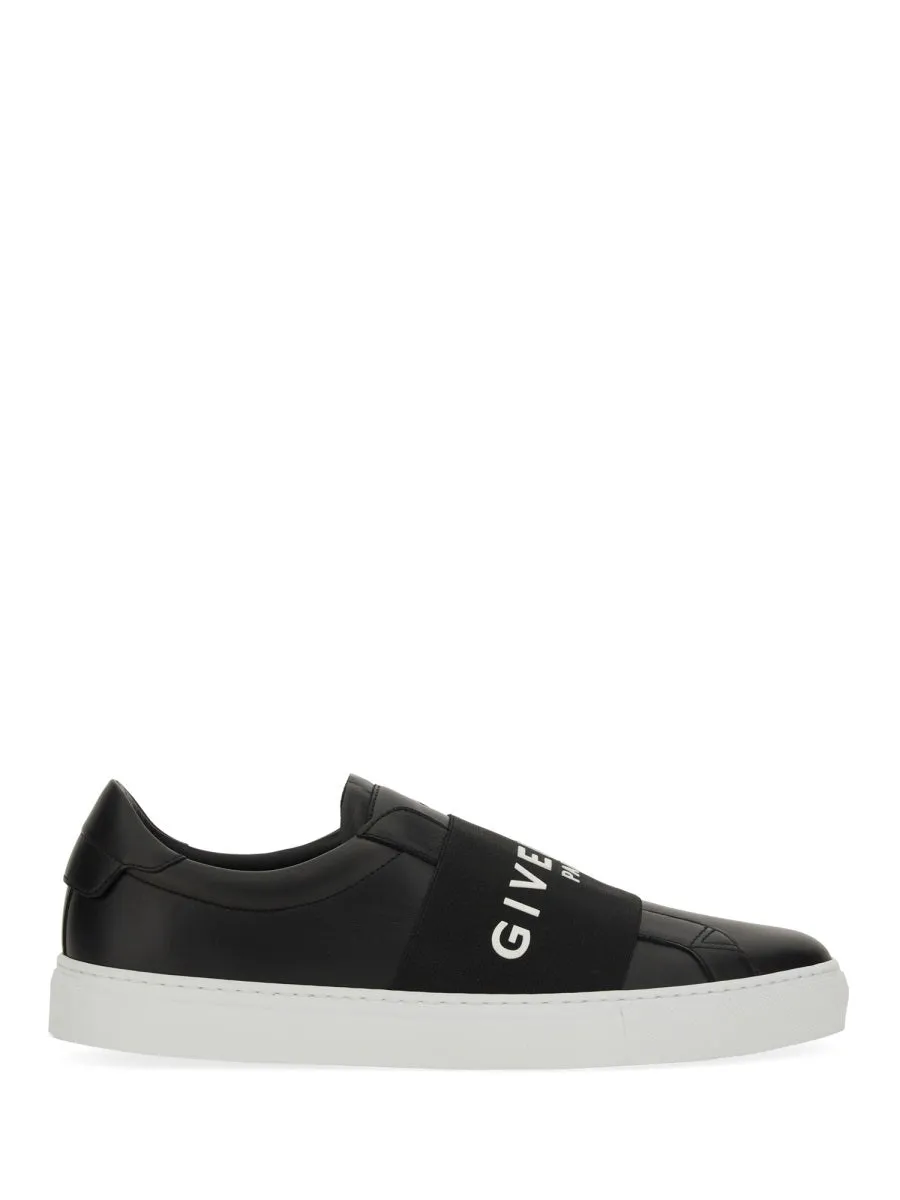 Low Top Sneaker With Logo