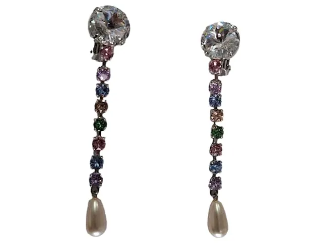 Orecchini a clip classici a goccia in perla finta Miu Miu in cristallo multicolore