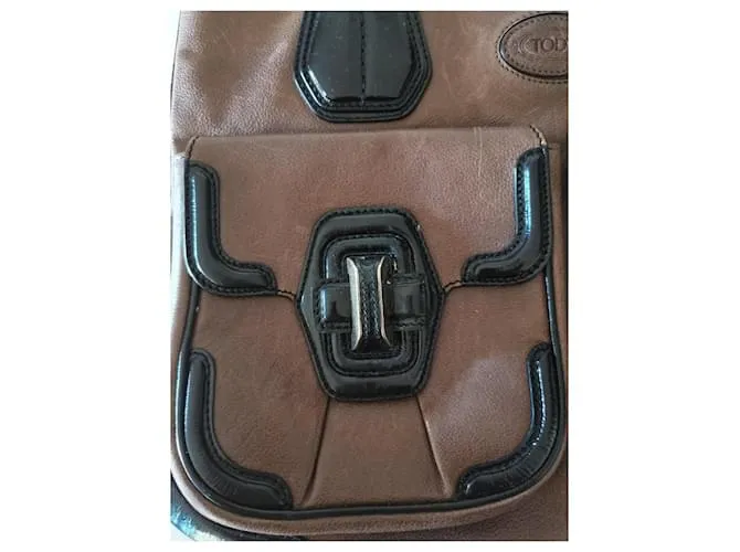 Tod's Borsa a spalla TOD’S – Modello vintage con doppia tasca frontale Marrone scuro