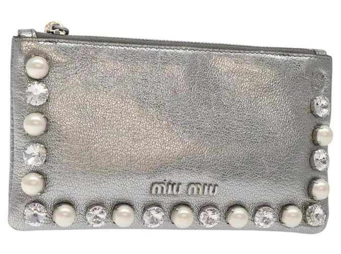 Pochette in pelle Miu Miu argento Auth BA3607