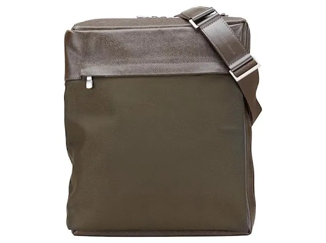 Borsa a Spalla Beluga Taiga Louis Vuitton Marrone