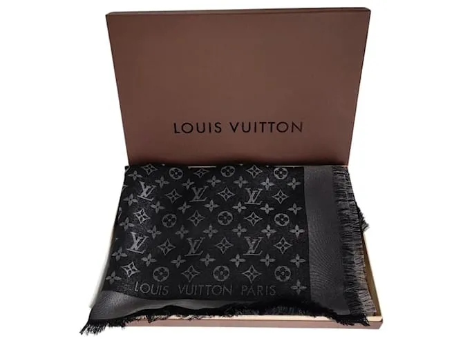 Stola Grande Monogram Shine Noir Louis Vuitton Nero