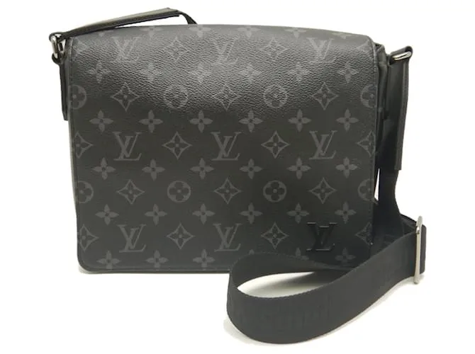 Borsa a Spalla District PMNV3 Monogram Eclipse di Louis Vuitton Nero
