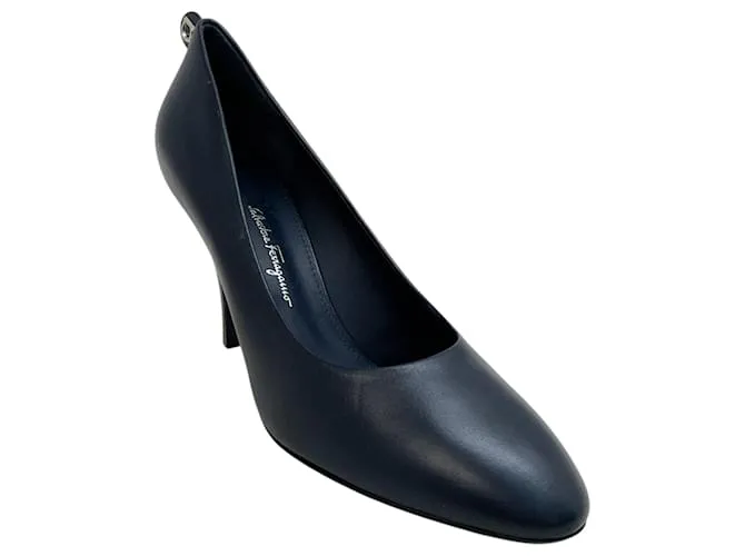 Pumps Judy in pelle blu navy Salvatore Ferragamo