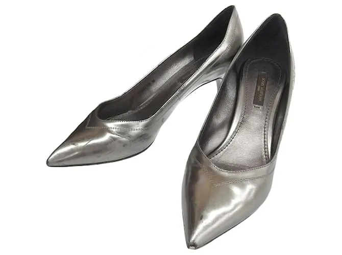 Bally Pumps in pelle Louis Vuitton taglia 36 Argento