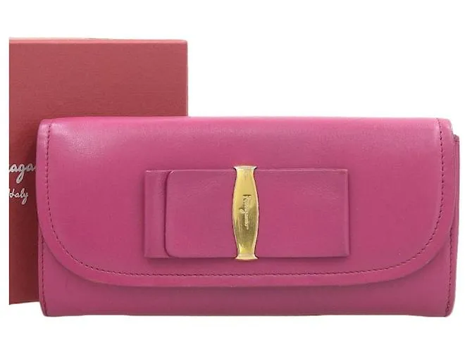 Portafoglio in pelle Vara Ribbon di Salvatore Ferragamo Porpora