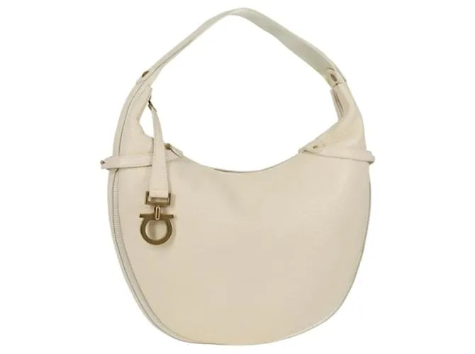 Borsa a mano Gancini in pelle avorio e oro Auth 127853 di Salvatore Ferragamo D'oro Crudo