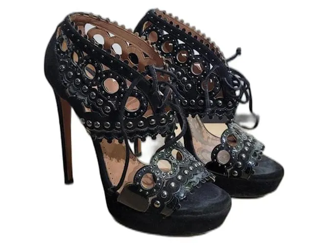 Alaïa Sandali con tacco a piattaforma in pelle scamosciata nera tagliata al laser ALAIA, taglia 38 Nero