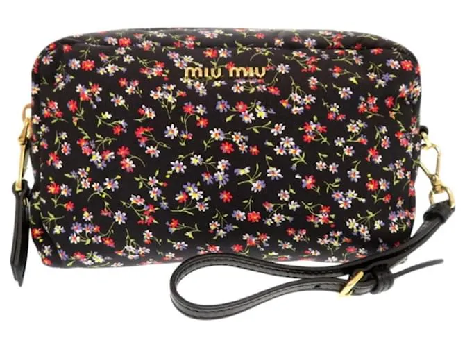 Pochette in nylon nero Miu Miu