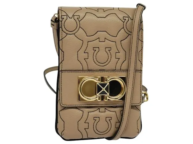 Borsa a Spalla Gancini in Pelle Beige Oro Auth 131785 di Salvatore Ferragamo D'oro