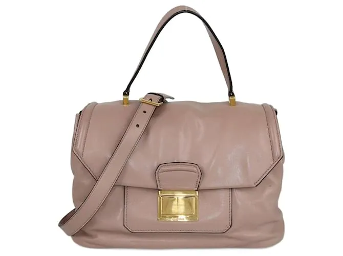 Borsa Miu Miu in vitello beige con pattina morbida e manico superiore