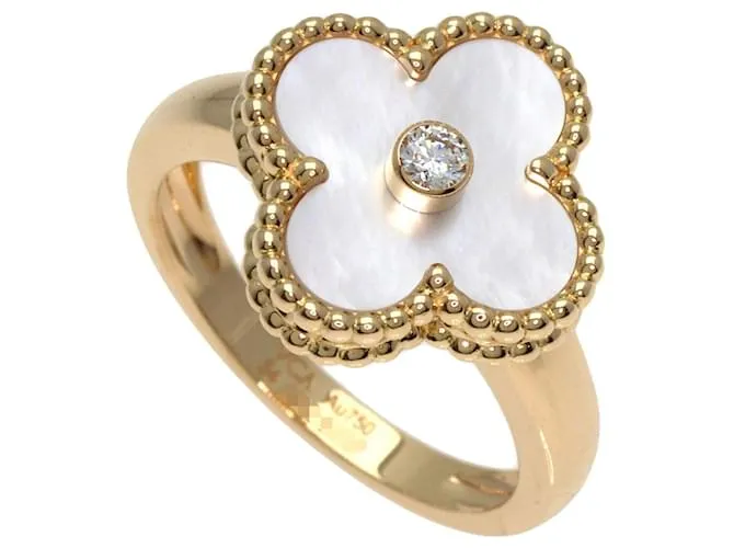 Anello in conchiglia 1P con diamante Alhambra di Van Cleef & Arpels