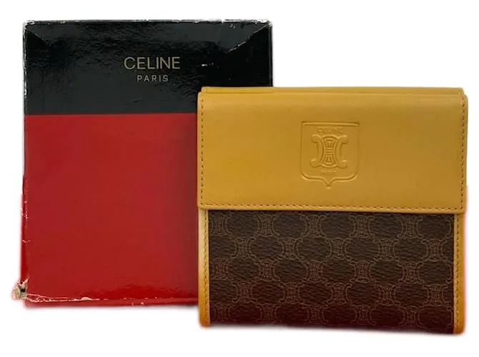 Céline Portafoglio bifold in pelle Macadam Celine Marrone