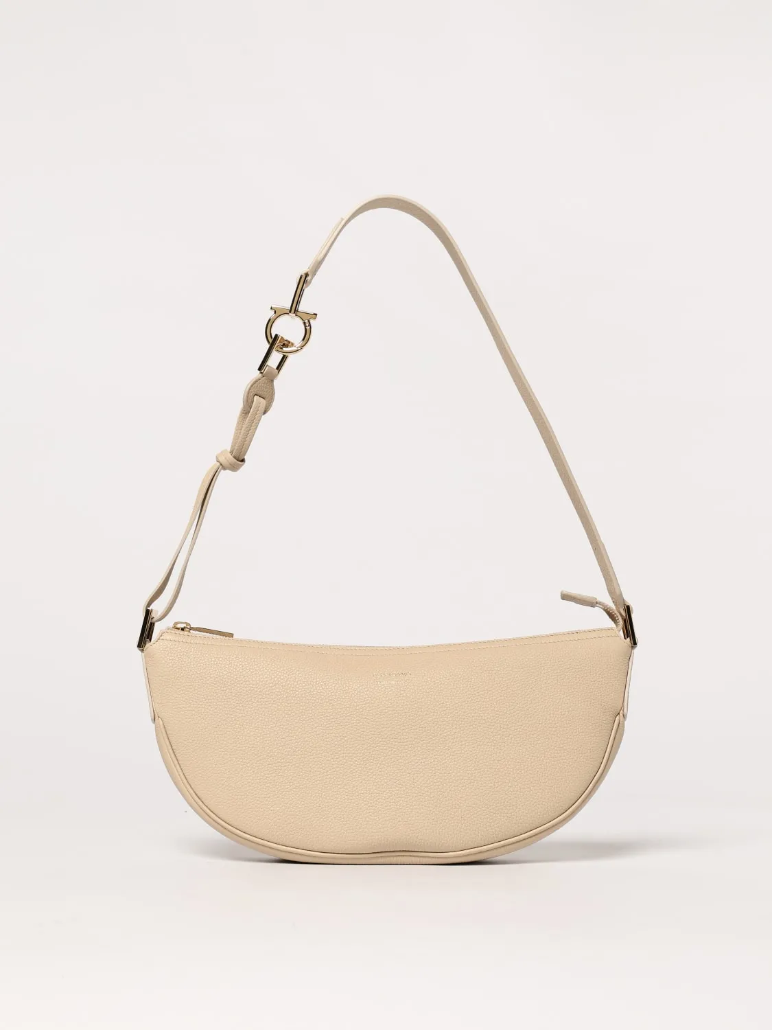 Borsa hobo (S) Ferragamo in vitello bottalato e martellato