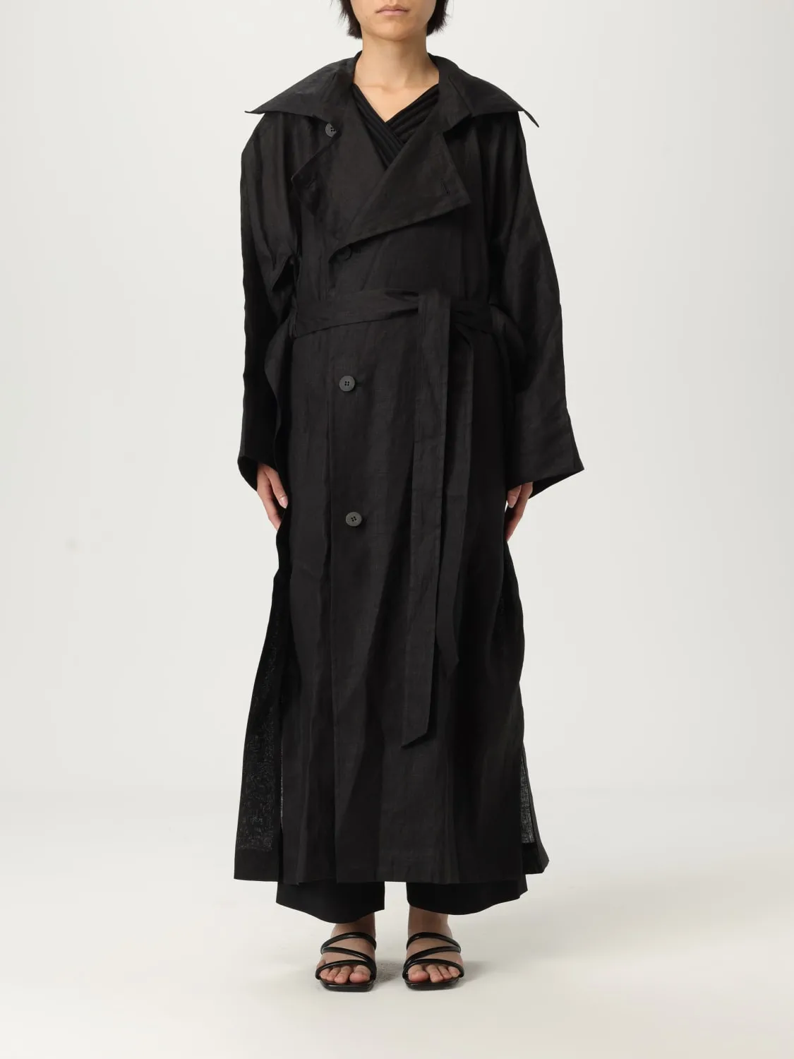 Trench a doppiopetto in canapa Issey Miyake