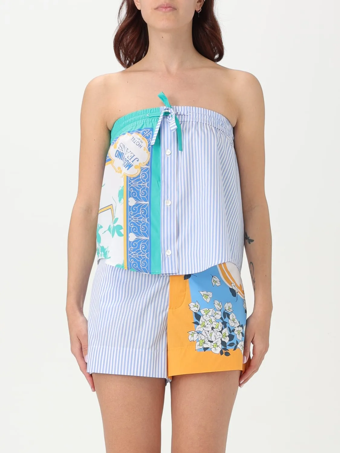 Top Moschino Jeans in cotone con stampa patchwork