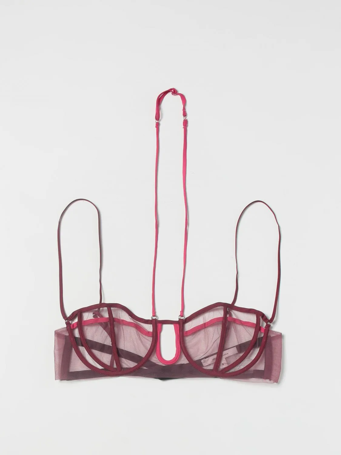 Intimo donna Nensi Dojaka