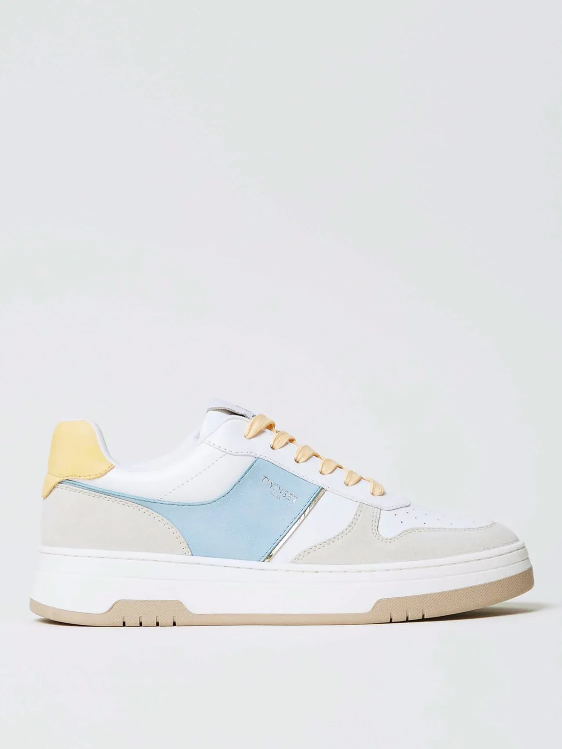 Sneakers Twinset in pelle con Oval T goffrato