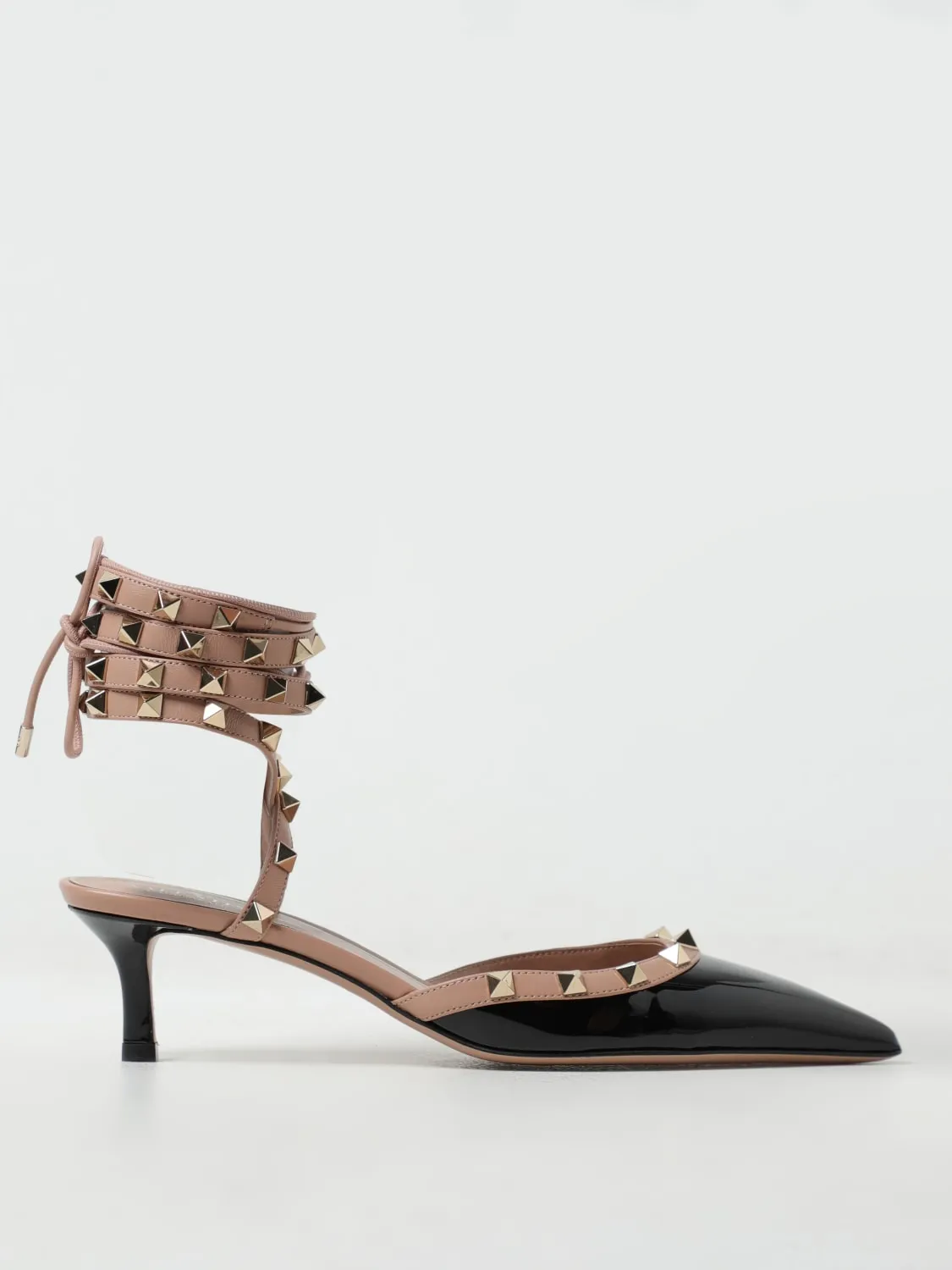 Pump Rockstud Valentino Garavani in vernice con borchie